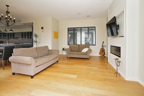 Photo of property in 71 Roy Hilton Drive, Flagstaff, Hamilton, 3210