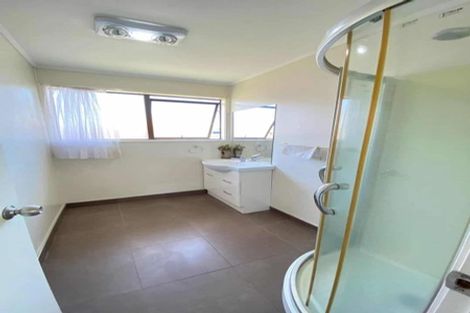 Photo of property in 39 Casuarina Road, Half Moon Bay, Auckland, 2012