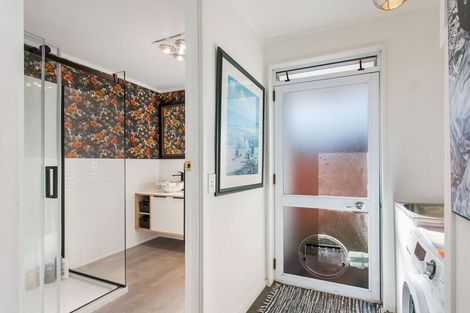 Photo of property in 2/63 Lonsdale Street, New Brighton, Christchurch, 8083