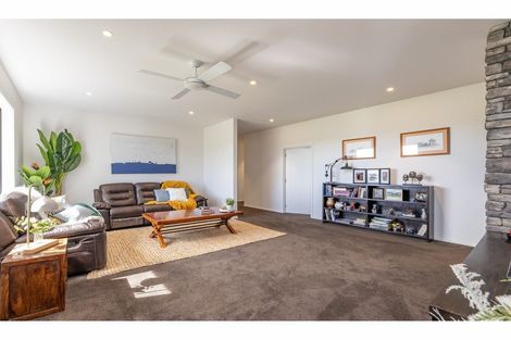 Photo of property in 25 Hallfield Drive, Ohoka, Kaiapoi, 7692