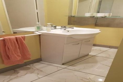 Photo of property in 37 Parkstone Avenue, Ilam, Christchurch, 8041