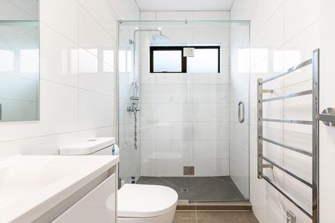 Photo of property in 79 Nobilo Road, Kumeu, 0810