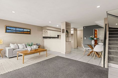 Photo of property in 2/384 Madras Street, Christchurch Central, Christchurch, 8013