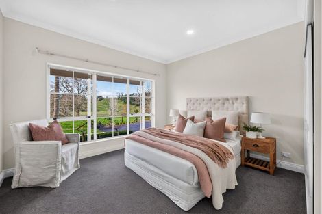 Photo of property in 154 Awa Road, Kumeu, 0891