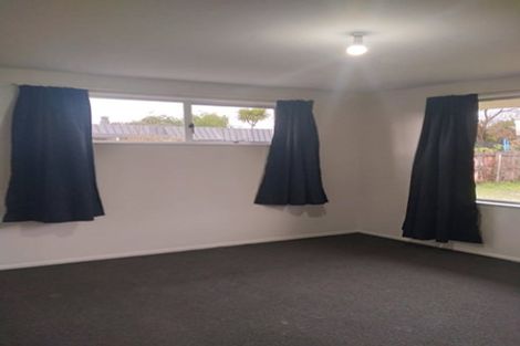 Photo of property in 29 Valecrest Avenue, Parklands, Christchurch, 8083