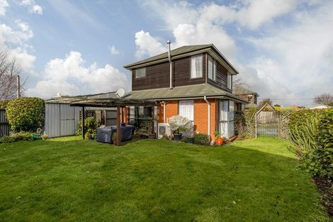 Photo of property in 2/30 Tuckers Road, Redwood, Christchurch, 8051