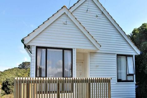 Photo of property in 25 Hiwi Crescent, Titahi Bay, Porirua, 5022