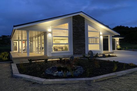 Photo of property in 13 Park Rise, Mangawhai Heads, Mangawhai, 0505