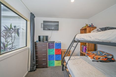 Photo of property in 15a Meadow Drive, Whitianga, 3510