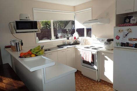 Photo of property in 2/10 Leslie Street, Upper Riccarton, Christchurch, 8041