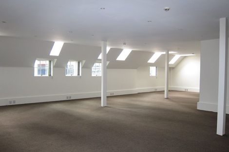 Photo of property in 54 Wellesley Road, Mangere Bridge, Auckland, 2022