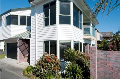 Photo of property in 94 Harbour Drive, Otumoetai, Tauranga, 3110