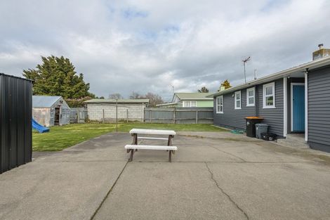 Photo of property in 18 Jackson Avenue, Highbury, Palmerston North, 4412