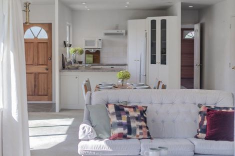 Photo of property in 33 Springbok Avenue, Whitianga, 3510