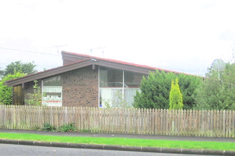 Photo of property in 2/42 James Laurie Street, Henderson, Auckland, 0612