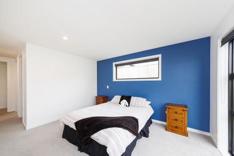 Photo of property in 3 Sardinia Grove, Fitzherbert, Palmerston North, 4410