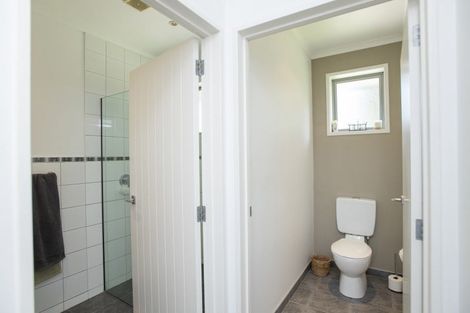 Photo of property in 13 Parkview Place, Riverdale, Gisborne, 4010