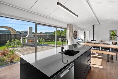 Photo of property in 42 Okaia Drive, Kinloch, Taupo, 3377