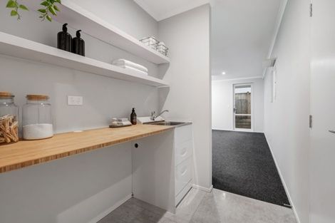 Photo of property in 26 Kukuwai Avenue, Red Beach, 0932
