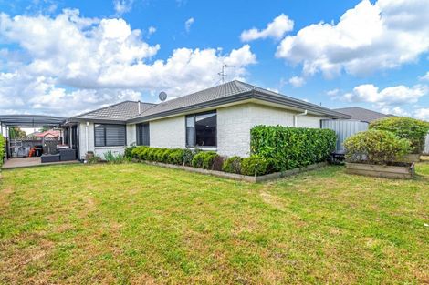 Photo of property in 9 Branigan Parade, Kelvin Grove, Palmerston North, 4414
