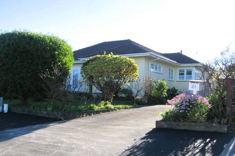 Photo of property in 21 Milton Street, Roslyn, Palmerston North, 4414