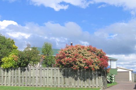 Photo of property in 6 Bronte Place, Owhata, Rotorua, 3010