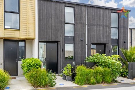 Photo of property in 21 Te Ara O Paetutu, Petone, Lower Hutt, 5012