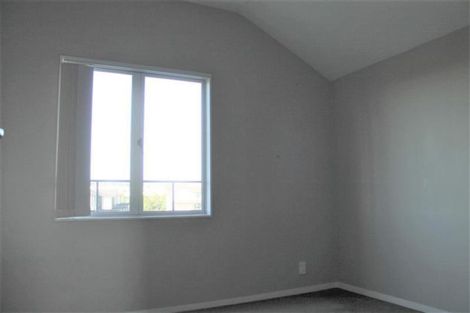 Photo of property in 56 Kirikiri Lane, East Tamaki, Auckland, 2013