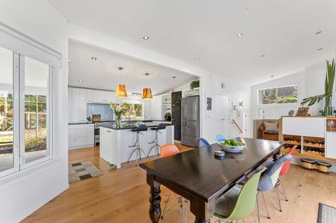 Photo of property in 79 Hauraki Road, Leigh, Warkworth, 0985