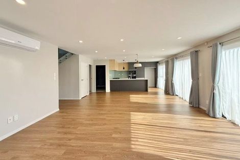 Photo of property in 26c Amberley Avenue, Te Atatu South, Auckland, 0610