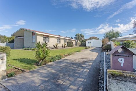 Photo of property in 9 Russell Street, Otane, 4202