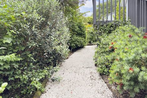 Photo of property in 91a Woodglen Road, Glen Eden, Auckland, 0602