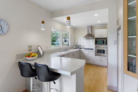 Photo of property in 43 Te Horo Hautere Cross Road, Te Horo, Otaki, 5582