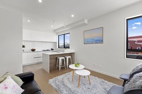 Photo of property in 67e Lake Road, Devonport, Auckland, 0624