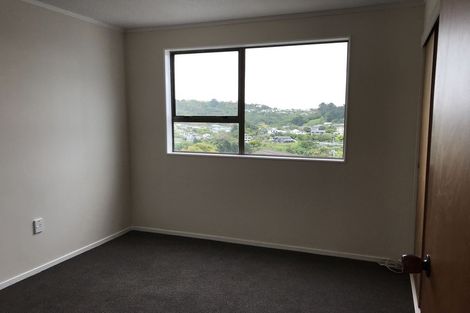 Photo of property in 18 Mercury Way, Whitby, Porirua, 5024