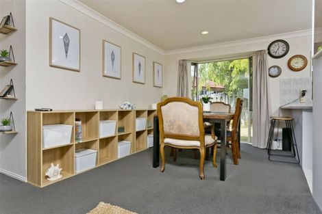 Photo of property in 37 Martin Jugum Lane, Ranui, Auckland, 0612