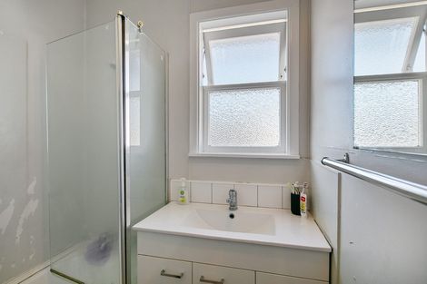 Photo of property in 14 Sandbrook Avenue, Otara, Auckland, 2023