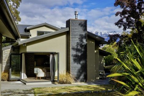 Photo of property in 94 Centennial Avenue, Arrowtown, 9302