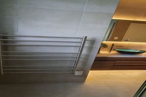 Photo of property in 55 Coronation Road, Hillcrest, Auckland, 0627