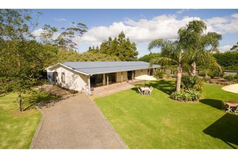 Photo of property in 2 Cochrane Drive, Kerikeri, 0230