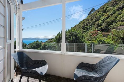 Photo of property in 47 Rona Street, Eastbourne, Lower Hutt, 5013