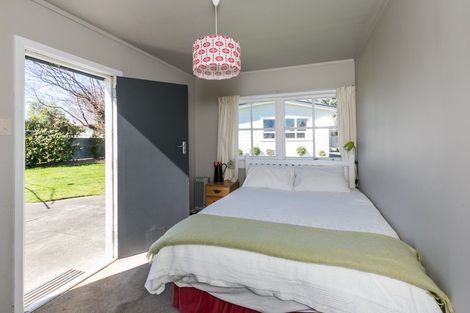 Photo of property in 24 Mangarau Crescent, Havelock North, 4130