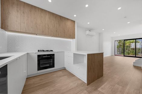 Photo of property in 7c Agincourt Street, Glenfield, Auckland, 0629