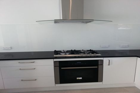 Photo of property in 36 Caribbean Drive, Unsworth Heights, Auckland, 0632