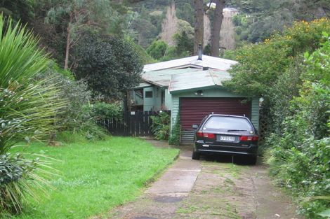 Photo of property in 142 Victory Road, Laingholm, Auckland, 0604
