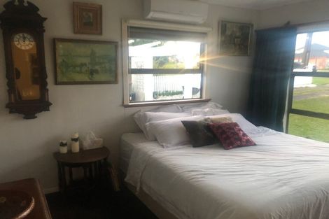 Photo of property in 46 Bleakhouse Road, Howick, Auckland, 2014