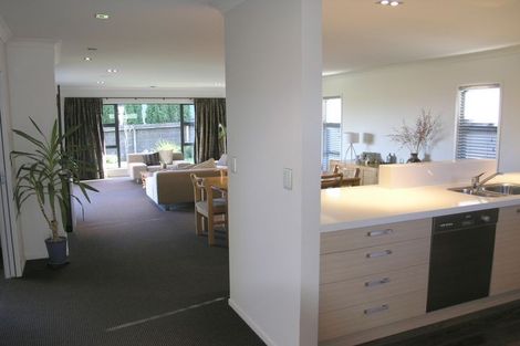 Photo of property in 71 Rototuna Road, Rototuna, Hamilton, 3210