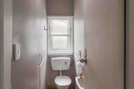 Photo of property in 72 Miro Street, Trentham, Upper Hutt, 5018