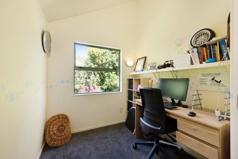 Photo of property in 19 Sea Poppy Way, Otaihanga, Paraparaumu, 5036