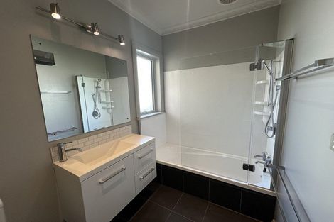 Photo of property in 20 Oakland Street, Andersons Bay, Dunedin, 9013